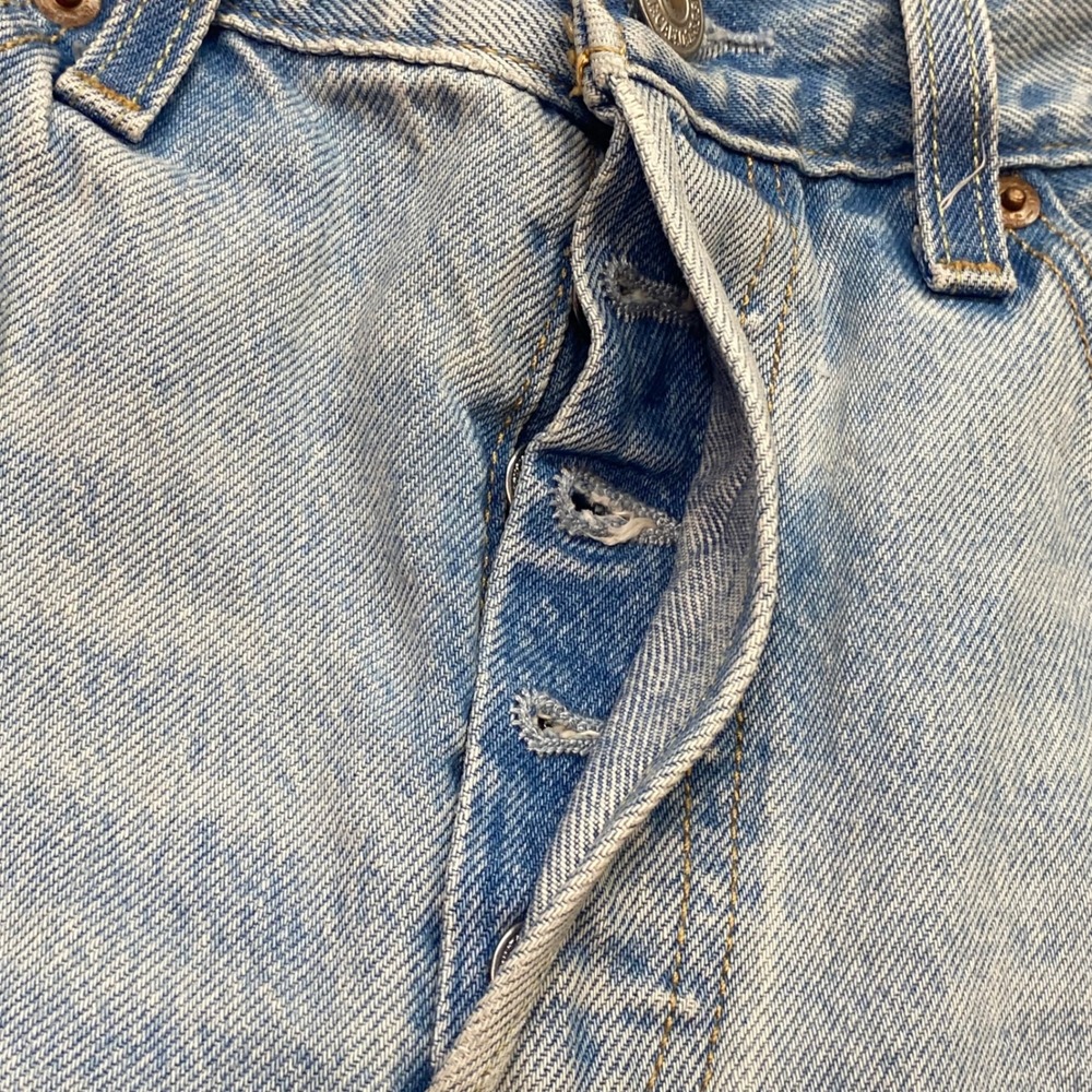 Levi 501 Original Fit Jeans Sz 29 Mens Light Blue Grunge Distressed Button Fly - Picture 4 of 13